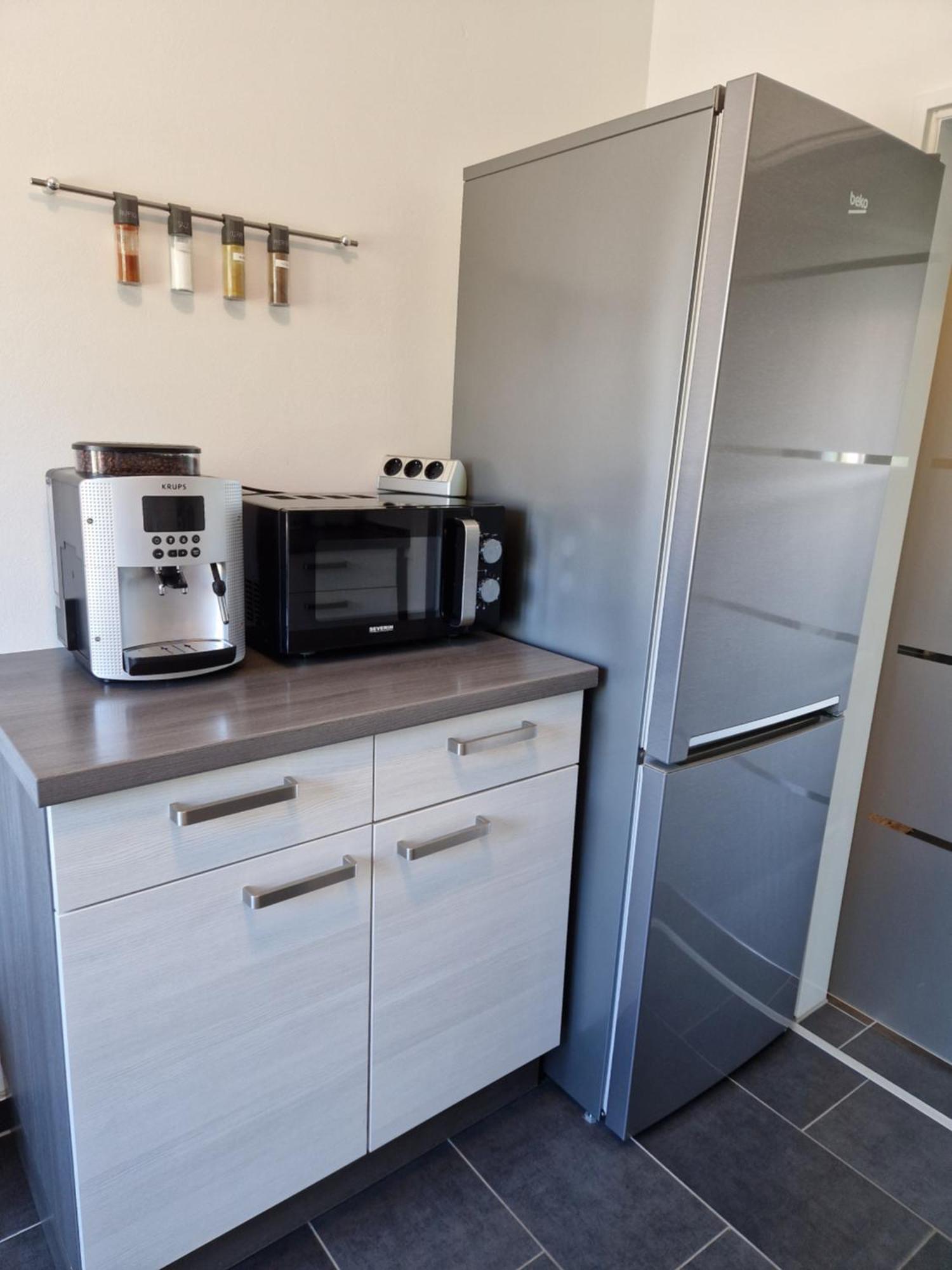 Moderne Wohnung Mit Sauna ツュルピッヒ エクステリア 写真